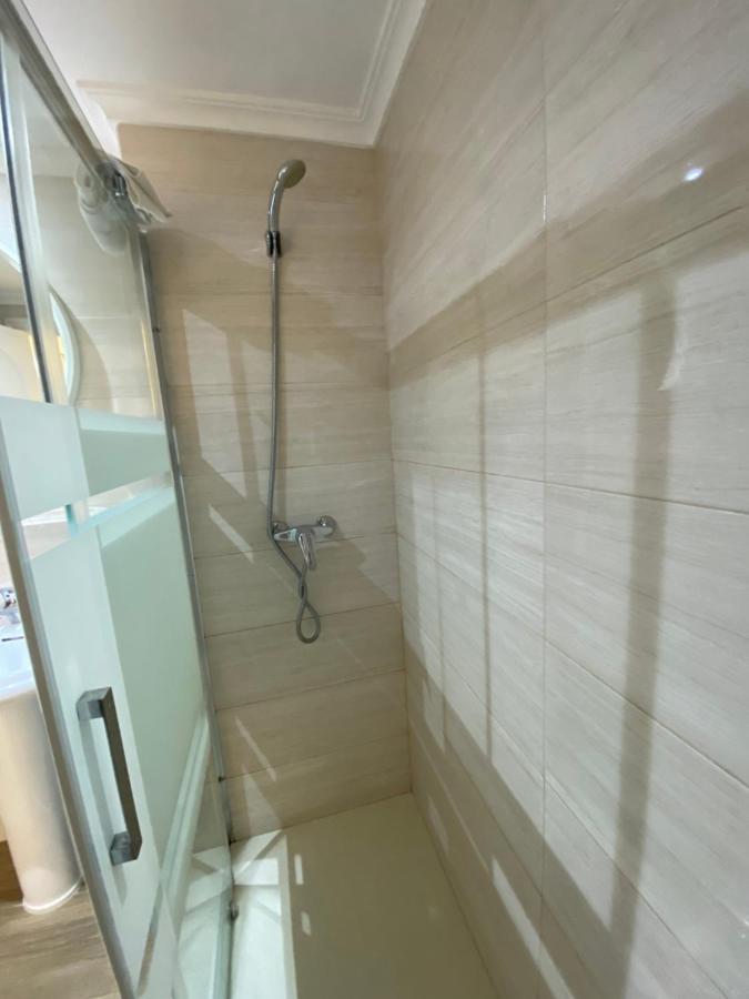 Apartamentos Carmela Бенидорм Экстерьер фото
